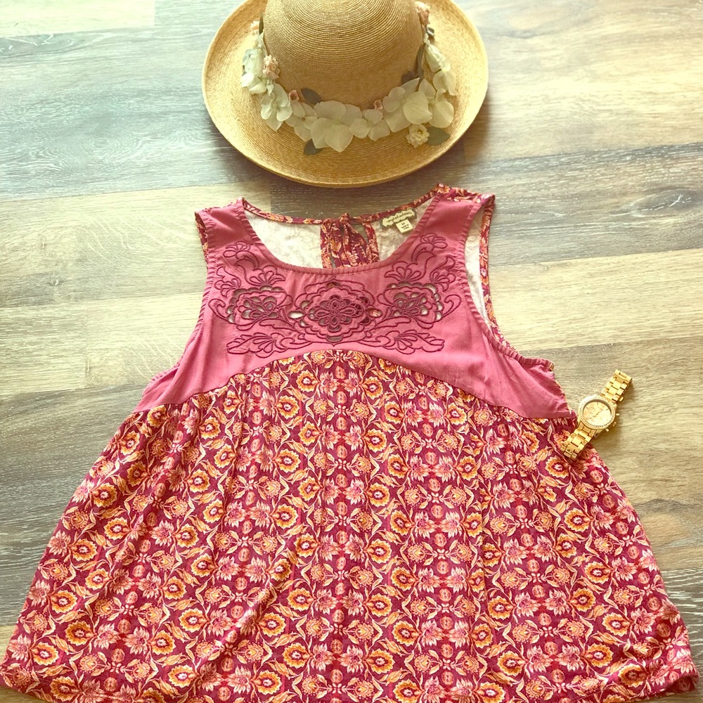 BUNDLE-eyelash med top.. get Geneva watch for free